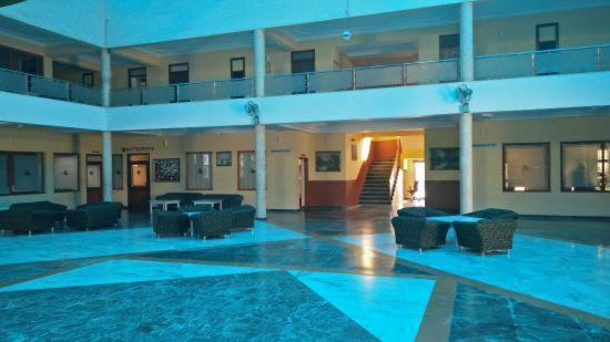 Infocity Club And Resort Гандинагар Екстериор снимка